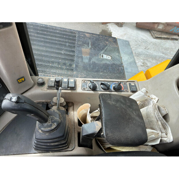 2003 جيه سي بي SEP436-48039288