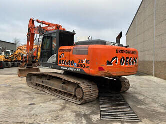 2012-hitachi-zx250lc-5b-1465931-48039370