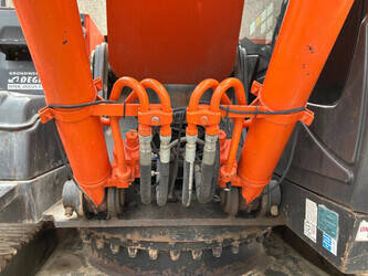 2012-hitachi-zx250lc-5b-1465931-48039377