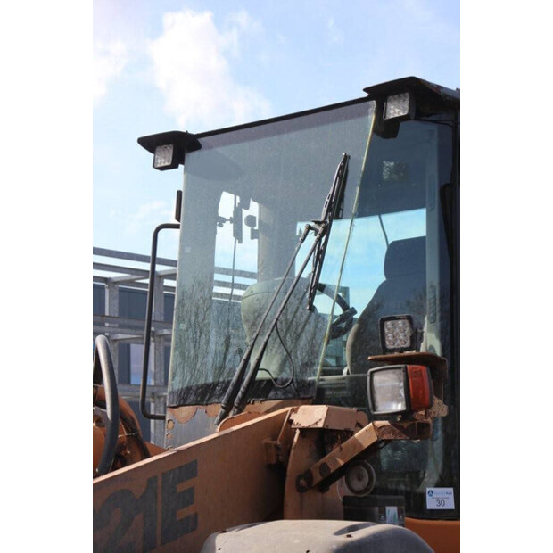2008 CASE 821E-48039418