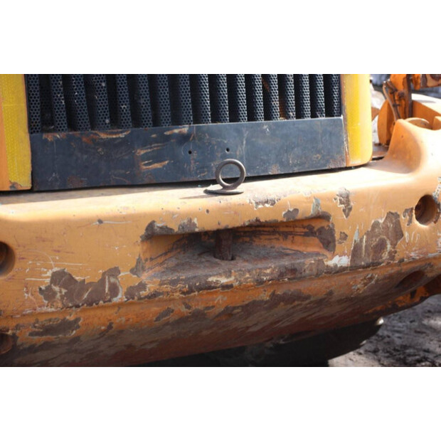2008 CASE 821E-48039425