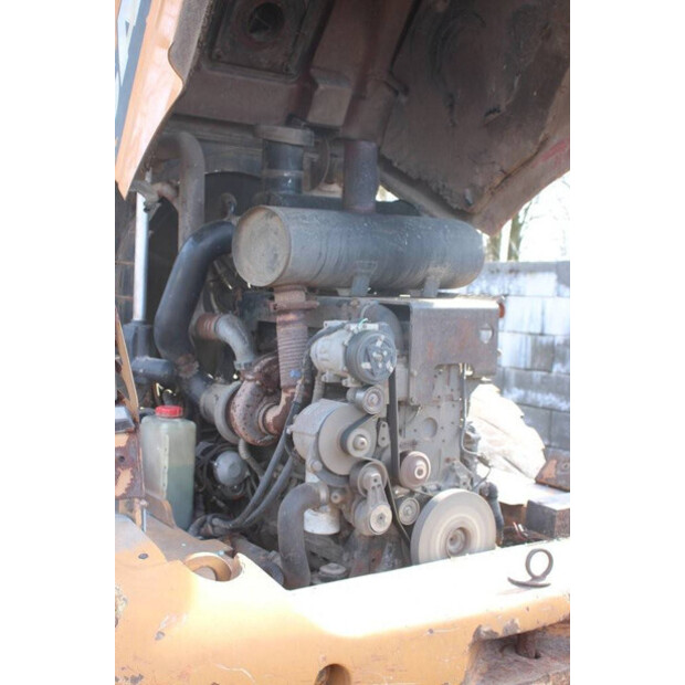 2008 CASE 821E-48039429