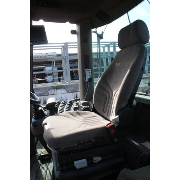 2008 CASE 821E-48039432