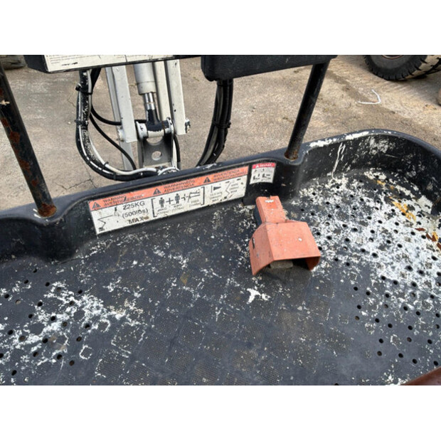 2017 Niftylift HR17D-48039461