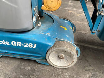 2013-genie-gr-26j-48039587