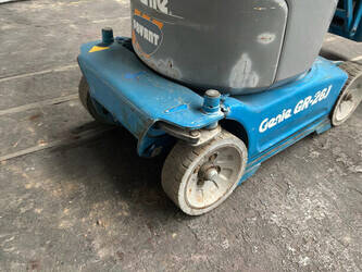 2013-genie-gr-26j-48039588