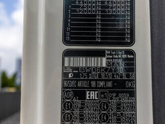 2022-man-tgx-18-510-1461334-48039895