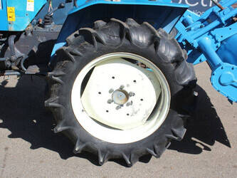 mitsubishi-d2050-1465947-48039913