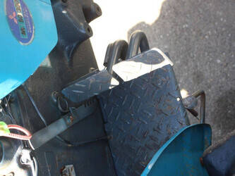 mitsubishi-d2050-1465947-48039927