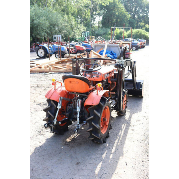 KUBOTA B7001-48040195