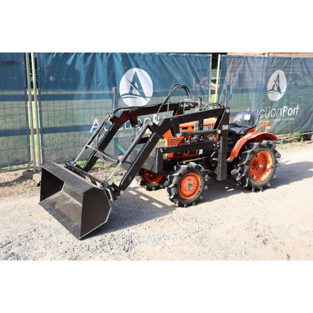 KUBOTA B7001-48040198