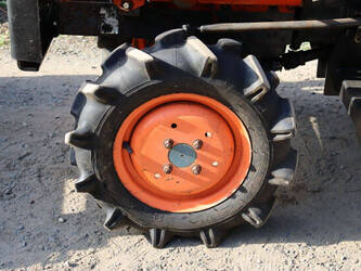 kubota-b7001-1465958-48040205