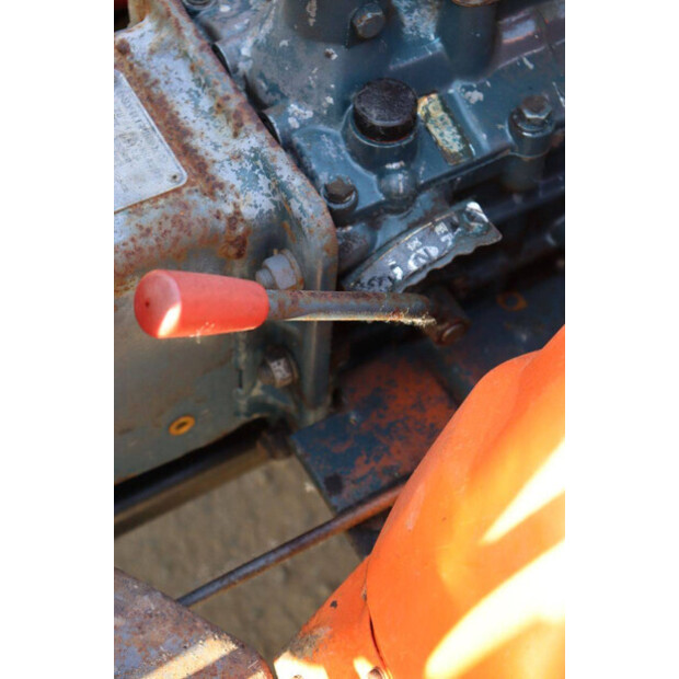 KUBOTA B7001-48040225