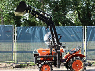 kubota-b7001-1465958-48040234