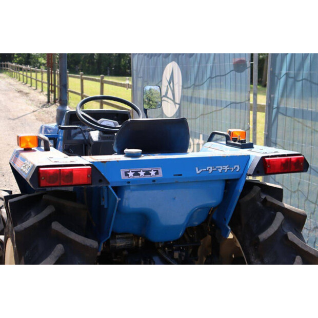 لسكي TA230F-48040299