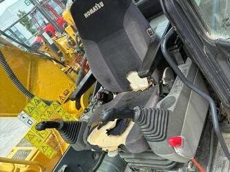 2016-komatsu-pc210lci-10-1465982-48044066