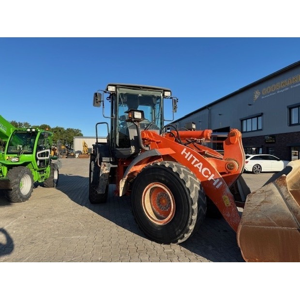 Hitachi ZW180-48046983