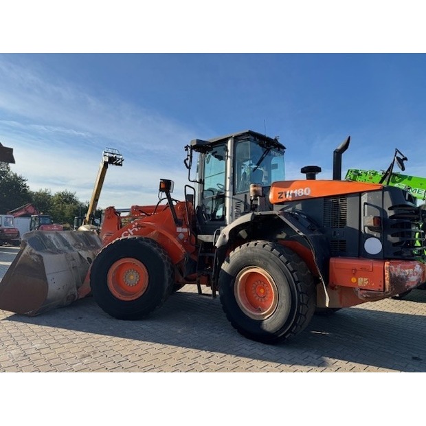 Hitachi ZW180-48046988
