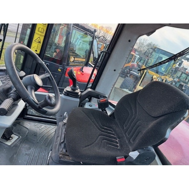 YANMAR V120-5-48047508