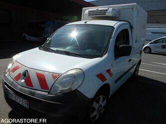 2011-renault-kangoo-1466043-48051805