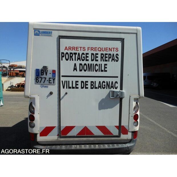 2011 Renault Kangoo-48051807