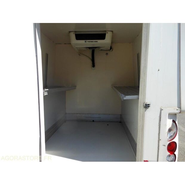 2011 Renault Kangoo-48051809