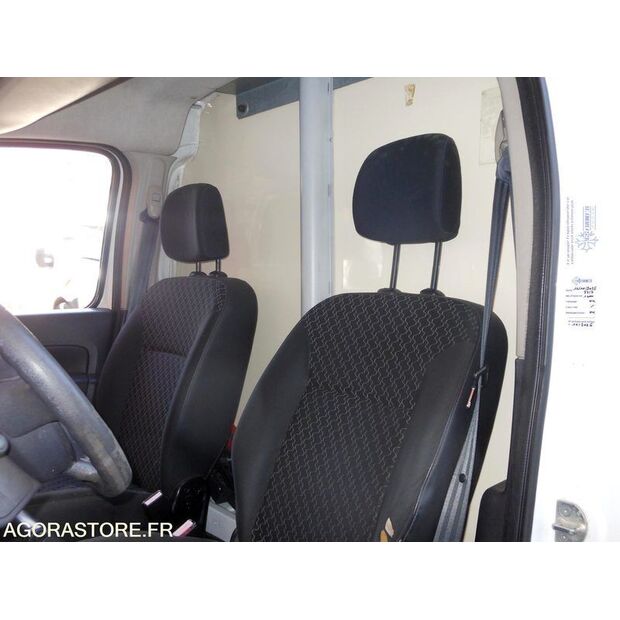 2011 Renault Kangoo-48051812
