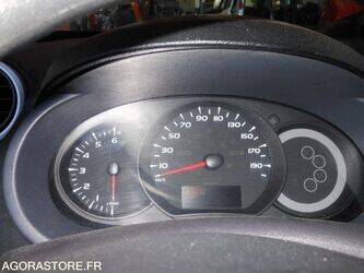 2011-renault-kangoo-1466043-48051813