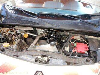 2011-renault-kangoo-1466043-48051815