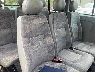 2002-renault-trafic-1466058-48052054