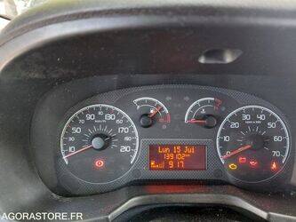 2011-fiat-fiorino-1466064-48052136