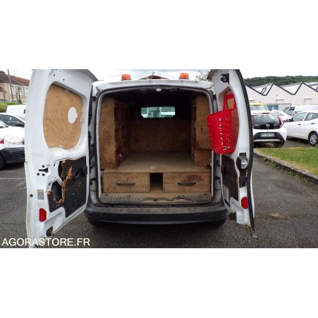 2011 Renault Kangoo-48052168