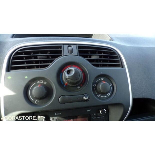 2014 Renault Kangoo-48052380