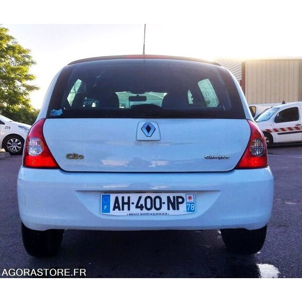 2009 رينو Clio-48052386