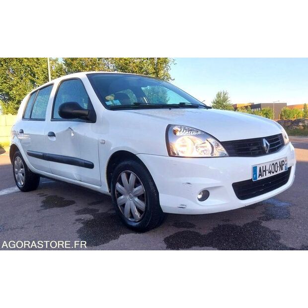2009 رينو Clio-48052390