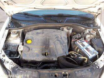 2009-renault-clio-1466074-48052393