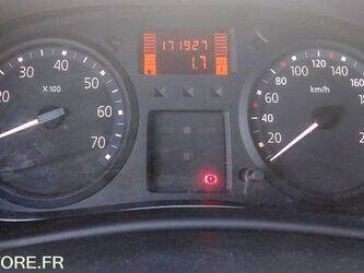 2009-renault-clio-1466074-48052395