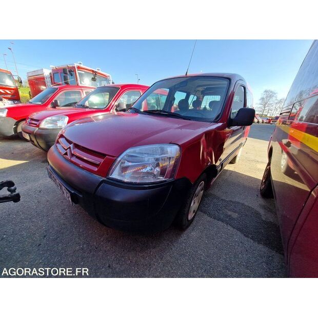 2003 سيتروين BERLINGO-48052432