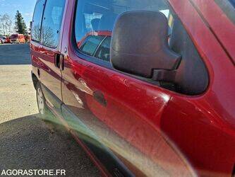 2003-citroen-berlingo-1466077-48052444