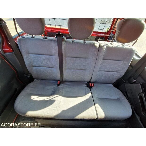 2003 سيتروين BERLINGO-48052460
