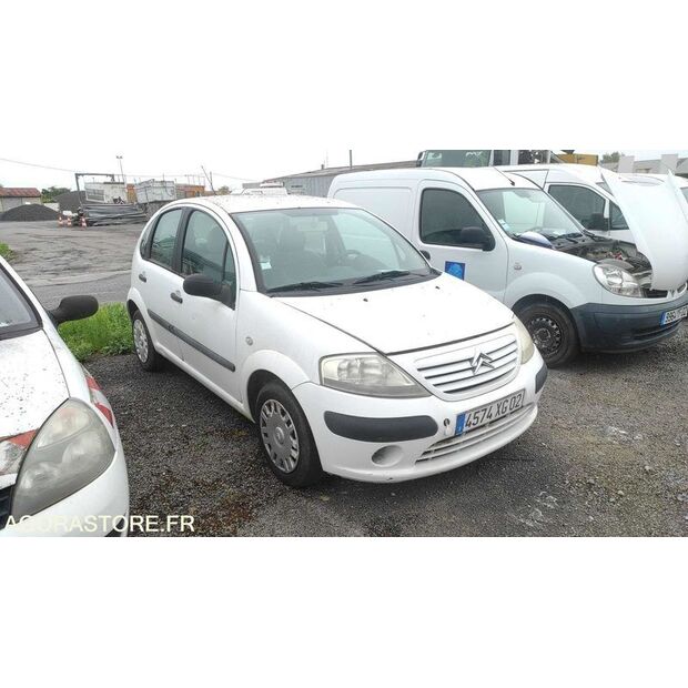 2004 سيتروين C3-48052495