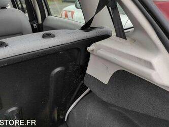 2004-citroen-c3-1466078-48052507
