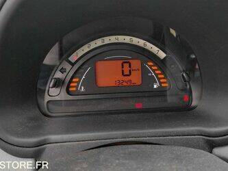 2004-citroen-c3-1466078-48052517