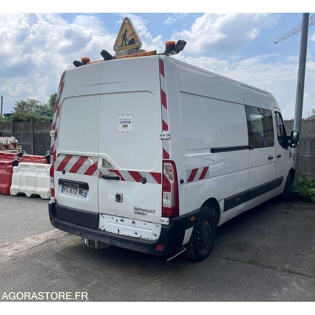 2018 Renault Master-48052551