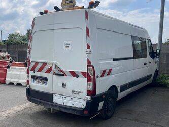 2018-renault-master-1466079-48052551