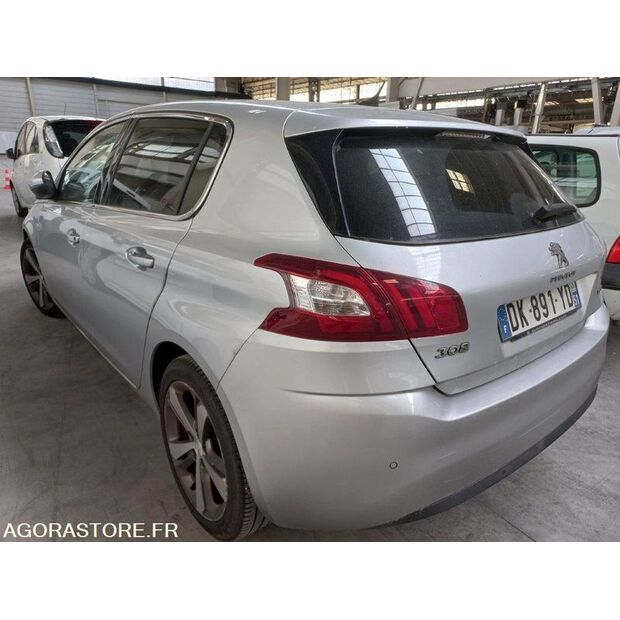 2014 Peugeot 308-48052650