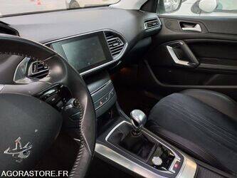 2014-peugeot-308-1466083-48052652