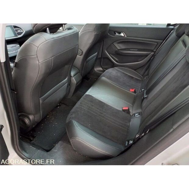 2014 Peugeot 308-48052654