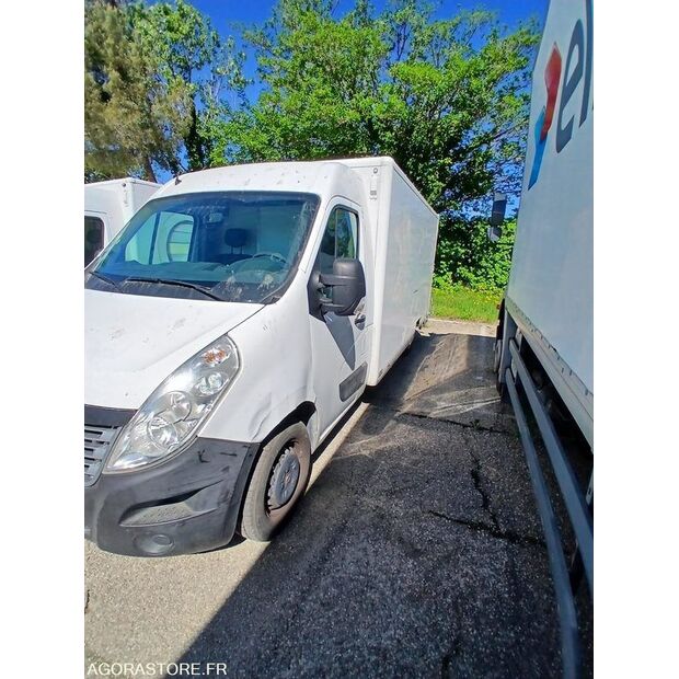 2018 Renault Master-48052768