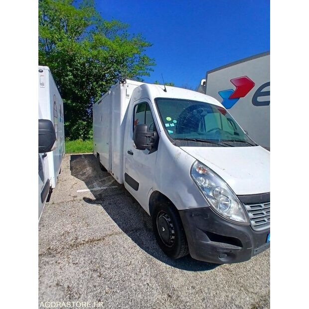 2018 Renault Master-48052769